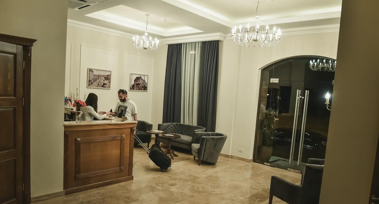 Boulevard Hotel Erivan Dış mekan fotoğraf